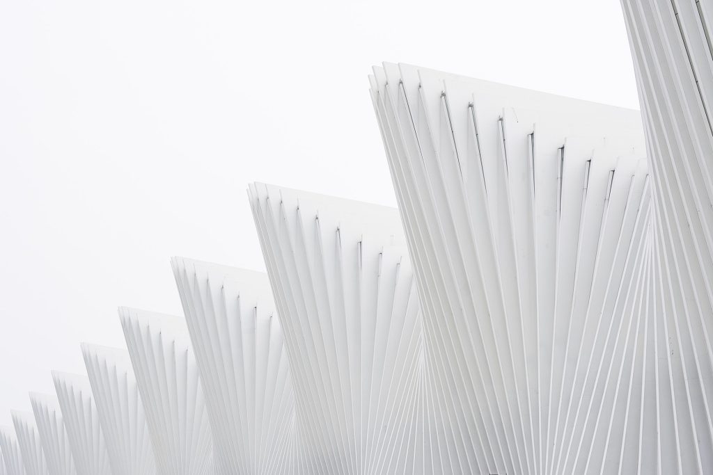 photo 1485627941502 d2e6429a8af0